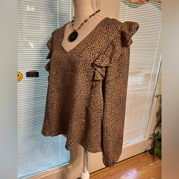 Blouse - Picture 2 of 5